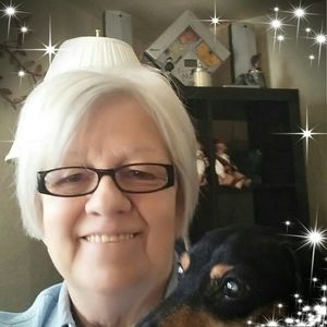 Meet your Posher, Connie